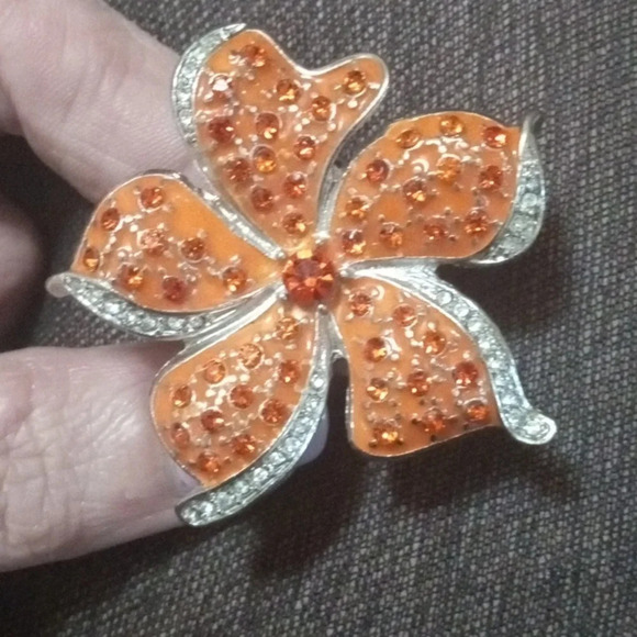 Large Adjustable Orange Hibiscus Flower Statement Ring - Picture 3 of 5